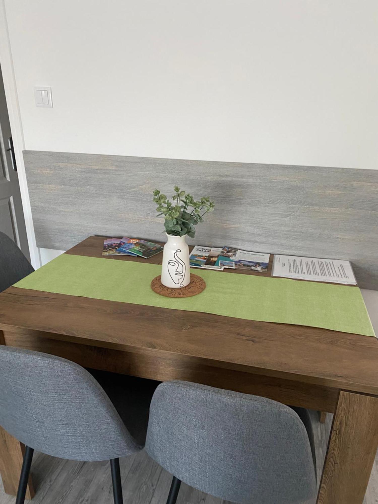 Katica Apartman Győr Exterior foto